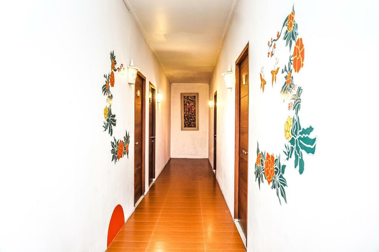 Oyo 107 Kusuma Kemang Suite Jakarta Luaran gambar