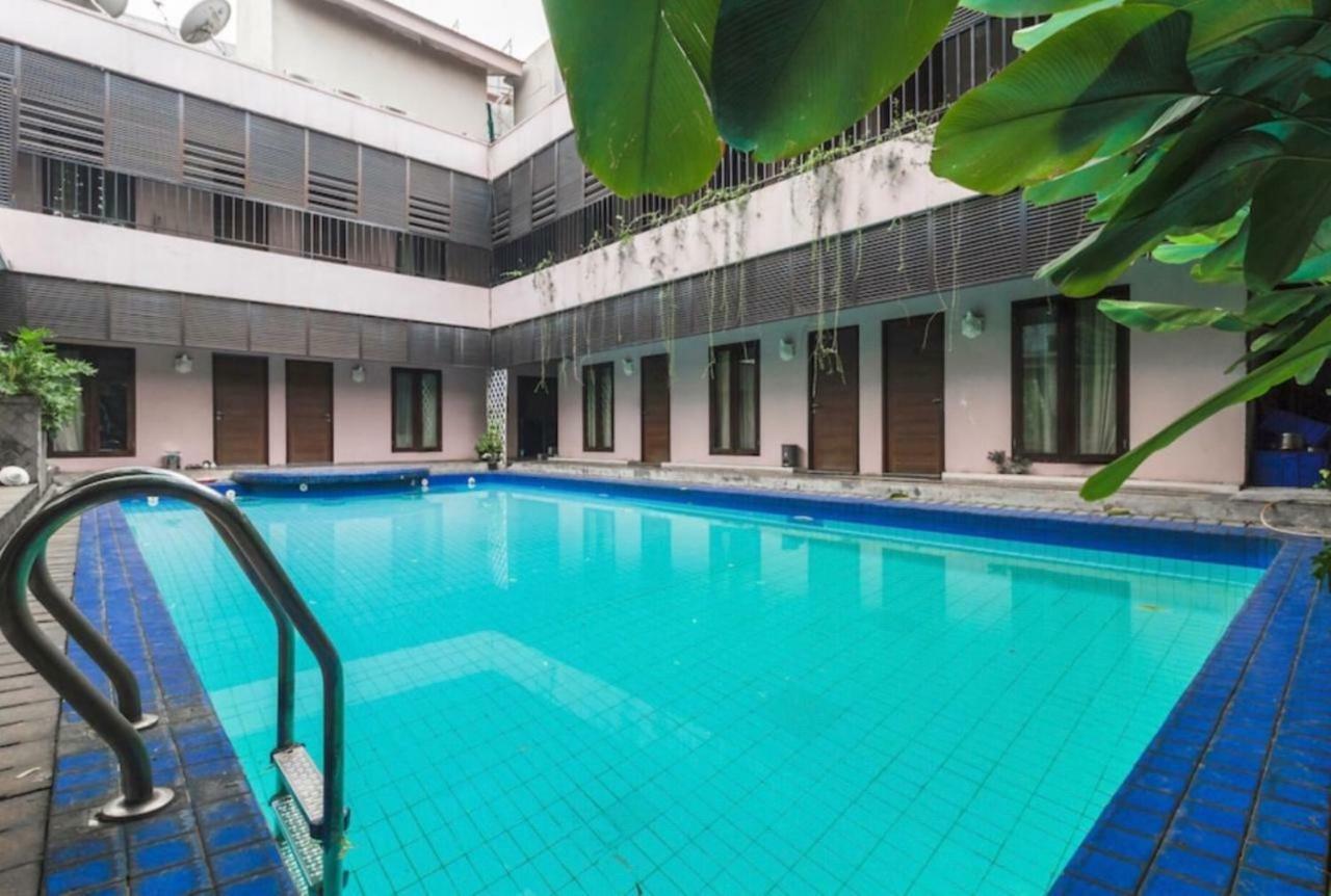 Oyo 107 Kusuma Kemang Suite Jakarta Luaran gambar
