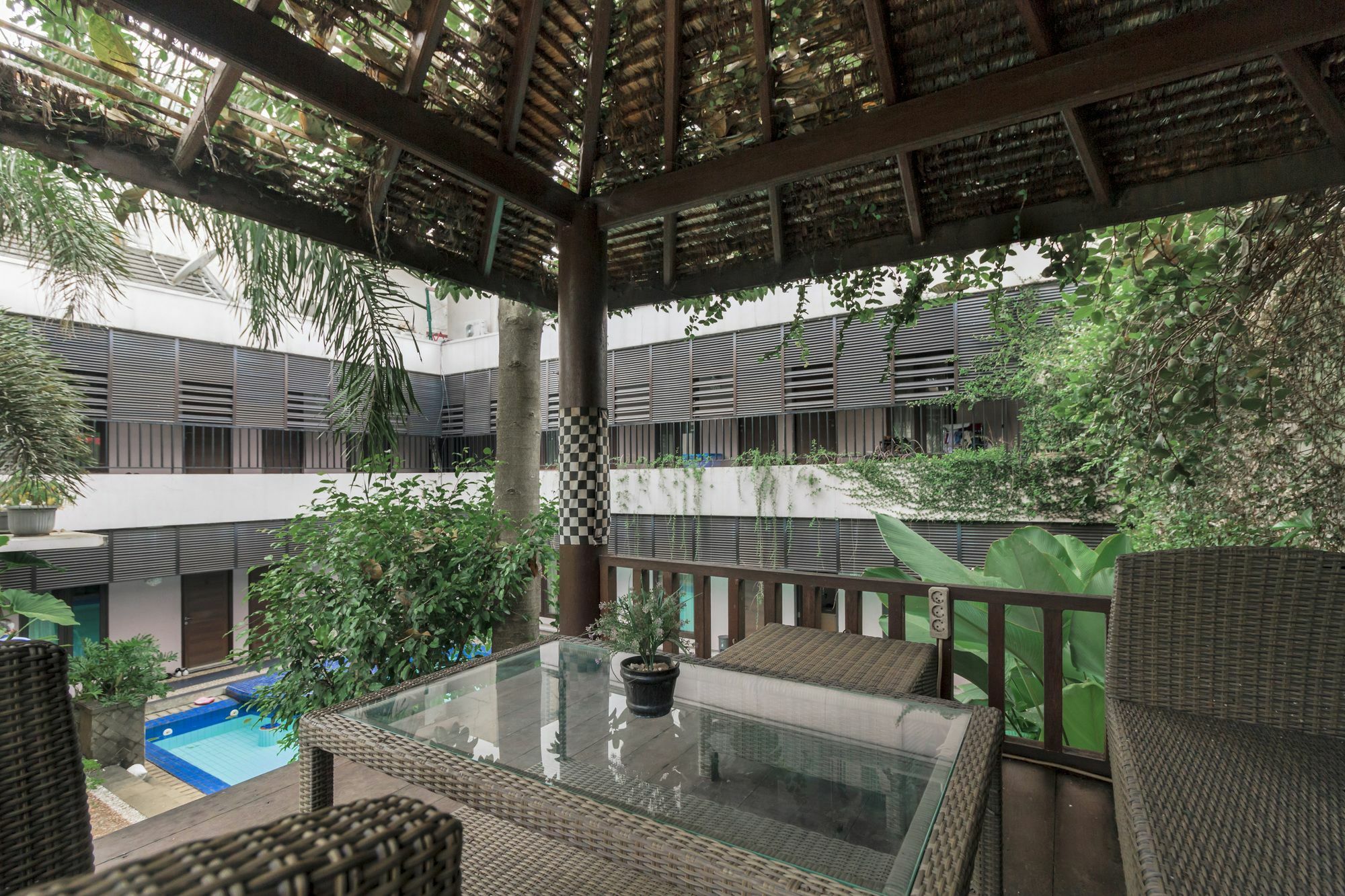 Oyo 107 Kusuma Kemang Suite Jakarta Luaran gambar